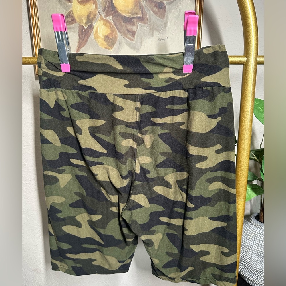 Camouflage Print Shorts